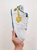 NIKE DUNK SB LOW - Imagem 4
