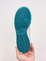 NIKE DUNK SB LOW - Imagem 2