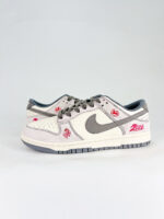 NIKE DUNK SB LOW